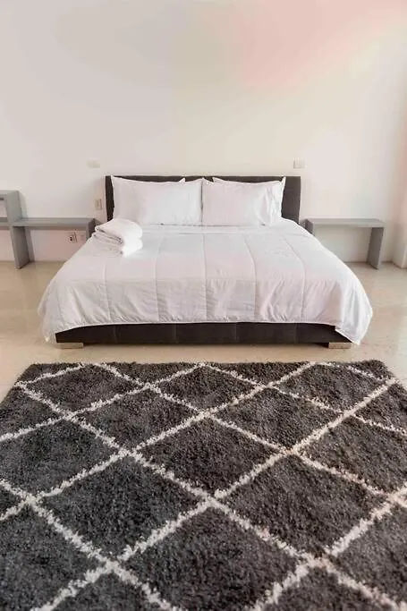 Villa Finn Cancún 0*,  Meksyk